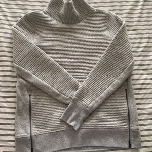 women’s quilted pull over funnel neck sweateshirt